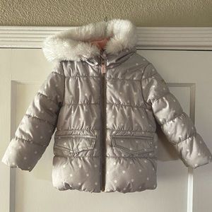 OshKosh B'Gosh, 4 in 1 Heavyweight Systems Jacket, size 2T faux fur hood
